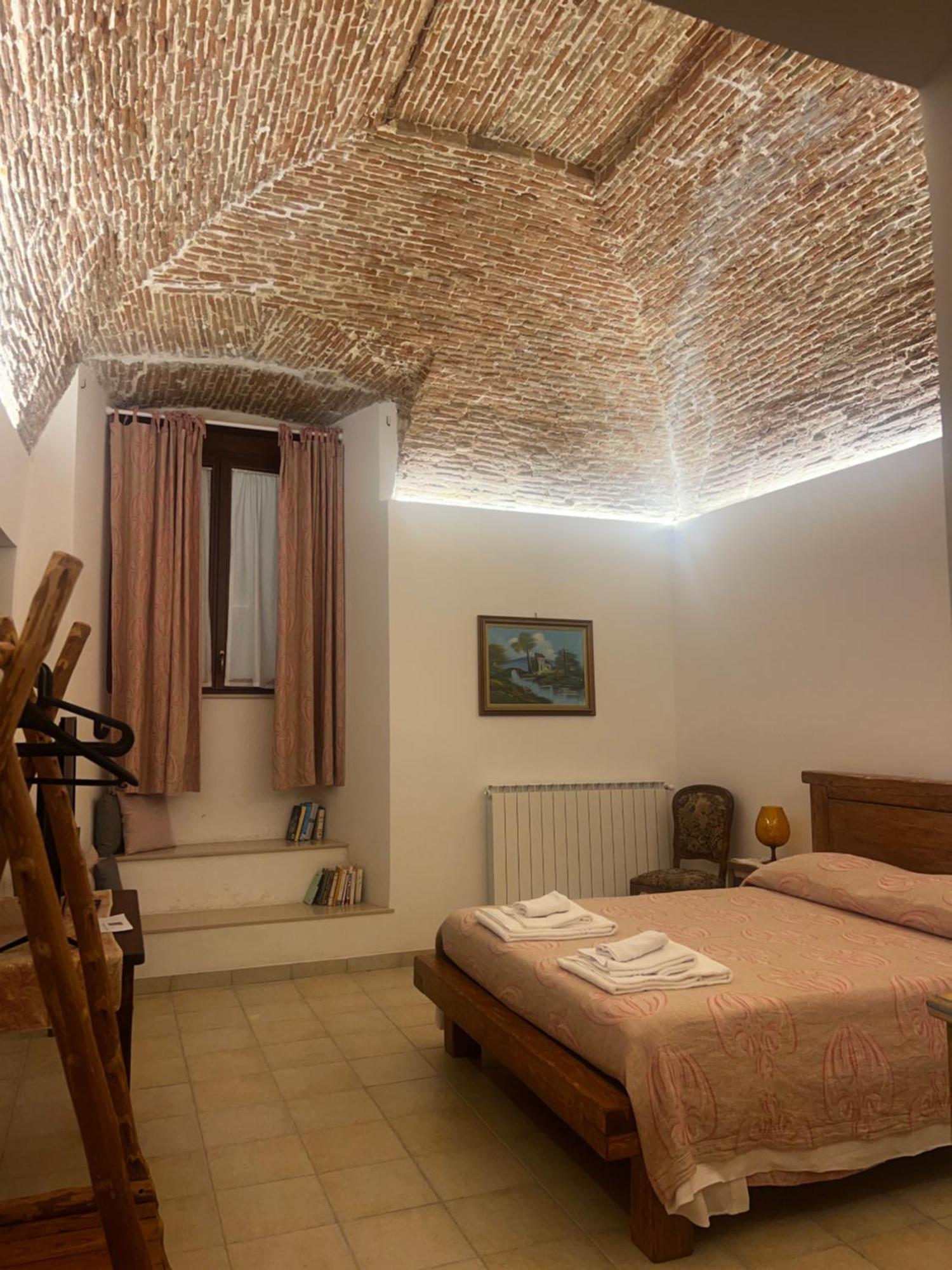 Vadolibera House Apartment ลาควิลา ภายนอก รูปภาพ